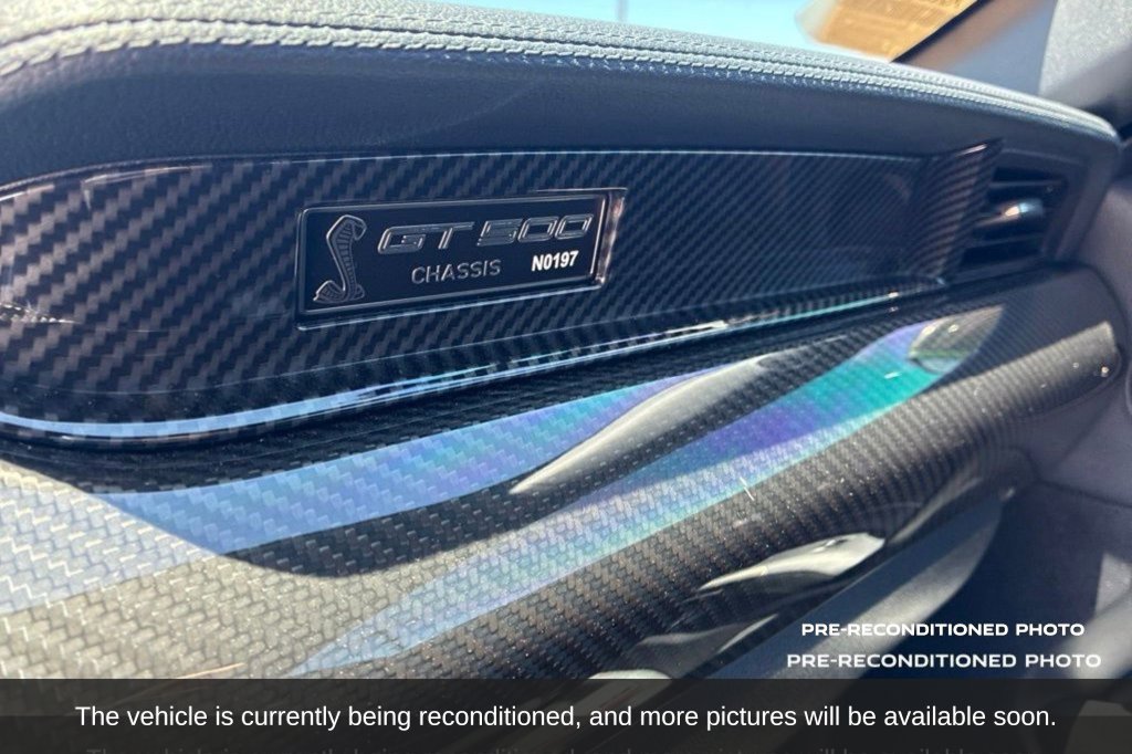 Used 2022 Ford Mustang Shelby GT500 w/ Carbon Fiber Track Pack RWD image 19