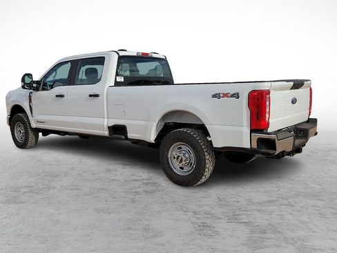 New 2026 Ford F350 XL w/ XL Off-Road Package AWD/4WD image 7