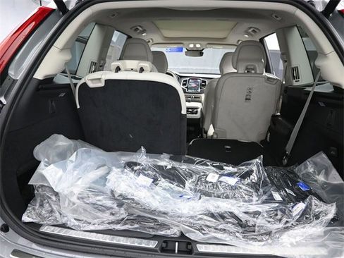New 2024 Volvo XC90 B6 Plus w/ Protection Package Premier image 21
