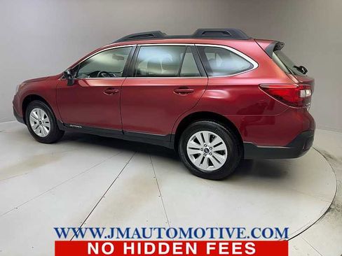 Used 2018 Subaru Outback 2.5i image 3