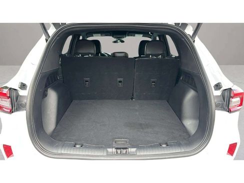 Used 2023 Ford Escape ST-Line w/ Tech Pack #1 FWD image 9