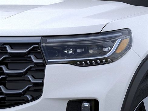 New 2026 Ford Explorer Platinum image 18