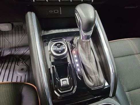 Used 2023 GMC Canyon AT4 w/ Canyon Safety Plus Package image 20