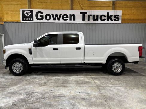 Used 2019 Ford F250 XL w/ Power Equipment Group AWD/4WD image 2