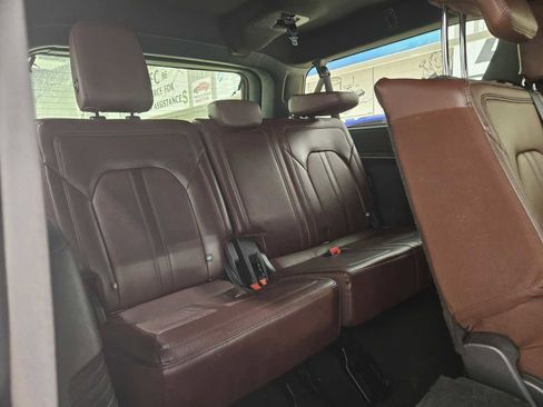 Used 2024 Ford Expedition Max Limited AWD/4WD image 10