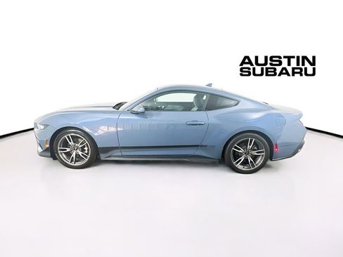 Used 2024 Ford Mustang Coupe image 4