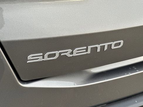 New 2026 Kia Sorento EX image 28