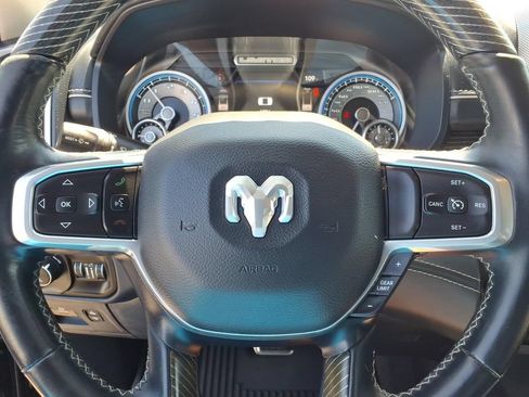 Used 2022 RAM 1500 Limited AWD/4WD image 5