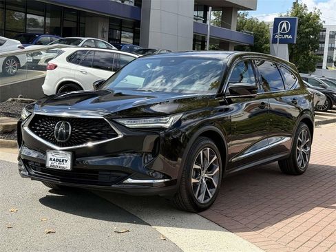 Certified 2023 Acura MDX FWD w/ Technology Package image 2