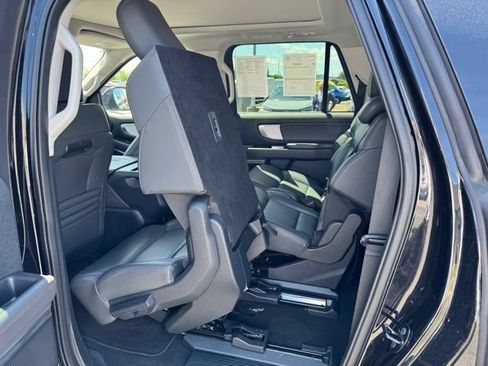 Certified 2025 Ford Expedition Max Active AWD/4WD image 48