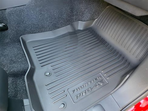 New 2026 Nissan Frontier PRO-4X image 12