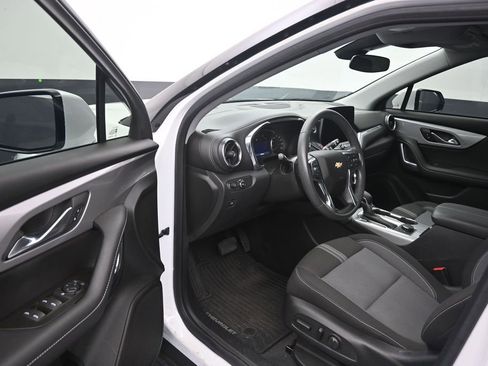 Used 2023 Chevrolet Blazer LT FWD image 9