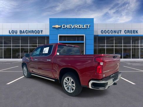 Used 2023 Chevrolet Silverado 1500 LTZ w/ Z71 Off-Road Package AWD/4WD image 6