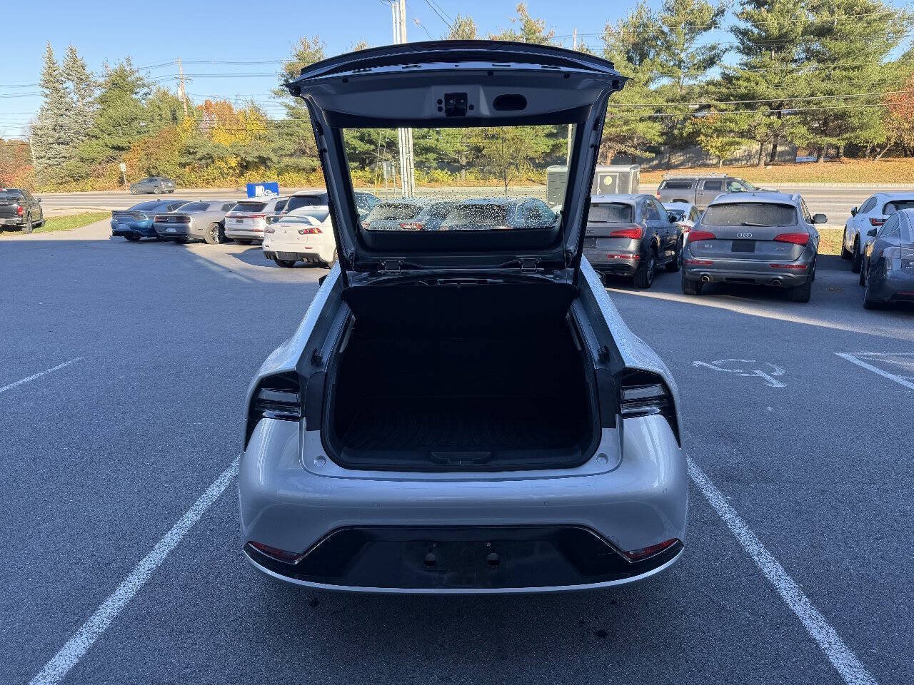Used 2024 Toyota Prius Prime FWD image 14
