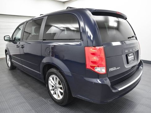 Used 2015 Dodge Grand Caravan SXT image 6