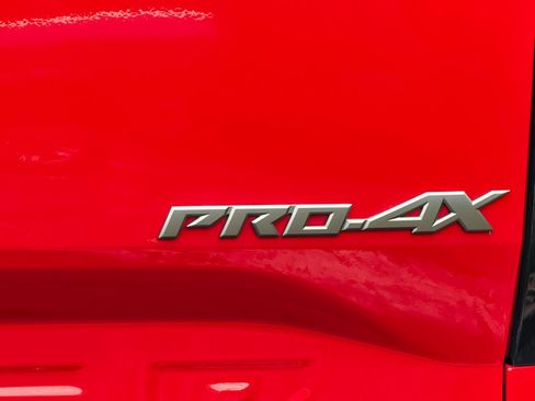 Used 2023 Nissan Frontier PRO-4X w/ Pro-4X Premium Package AWD/4WD image 26