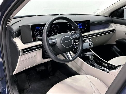 Used 2025 Hyundai Tucson SEL image 16