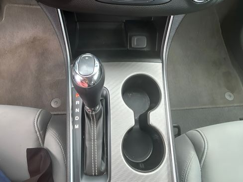 Used 2017 Chevrolet Impala LS FWD image 15