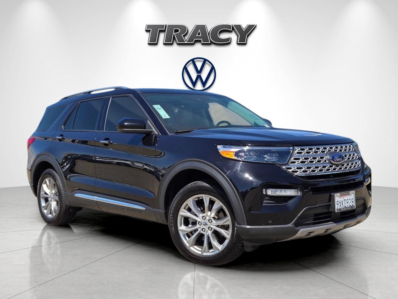 Used 2024 Ford Explorer Limited AWD/4WD image 2