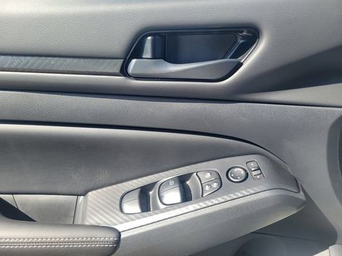 New 2026 Nissan Altima 2.5 SV FWD image 12