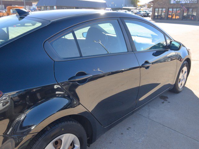 Used 2018 Kia Forte LX FWD image 9