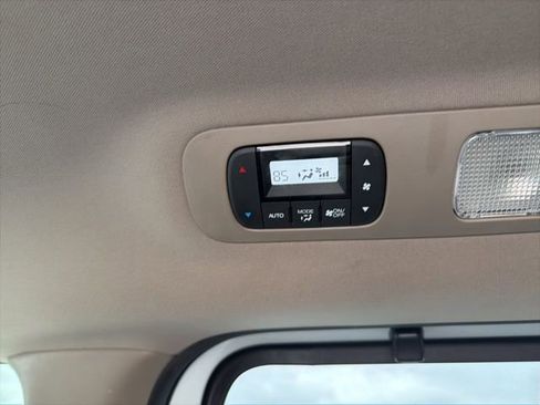 Used 2021 Honda Odyssey Touring image 22
