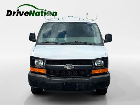 Used 2013 Chevrolet Express 3500 image 2