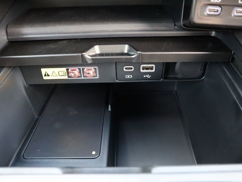 New 2026 Lexus RX 450h AWD image 48