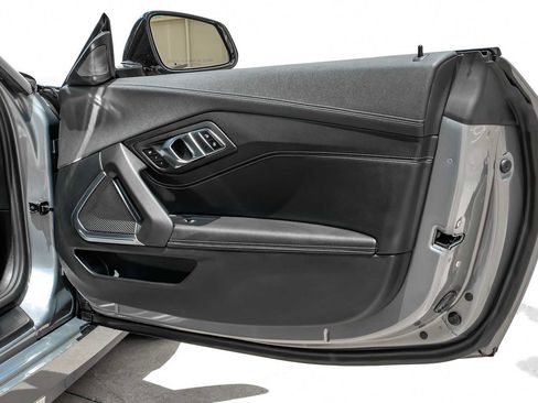 Used 2024 BMW Z4 sDrive30i w/ Convenience Package RWD image 44