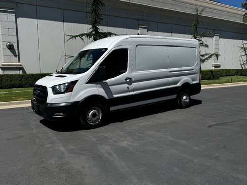 Used 2023 Ford Transit 250 Medium Roof AWD w/ Load Area Protection Package image 2
