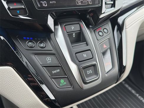 Certified 2026 Honda Odyssey Elite image 38