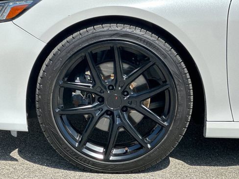 Used 2018 Honda Accord Sport image 24