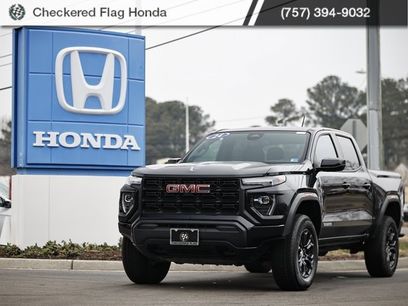 Used 2024 GMC Canyon Elevation