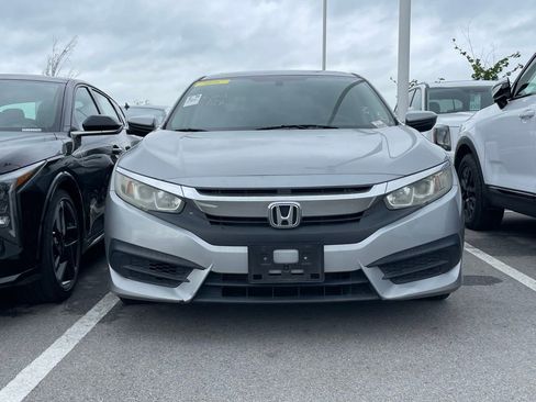 Used 2016 Honda Civic EX image 2