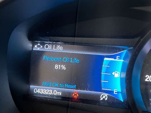 Used 2022 Ford Edge SEL w/ Convenience Package image 29