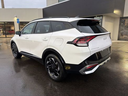 Certified 2023 Kia Sportage SX image 8