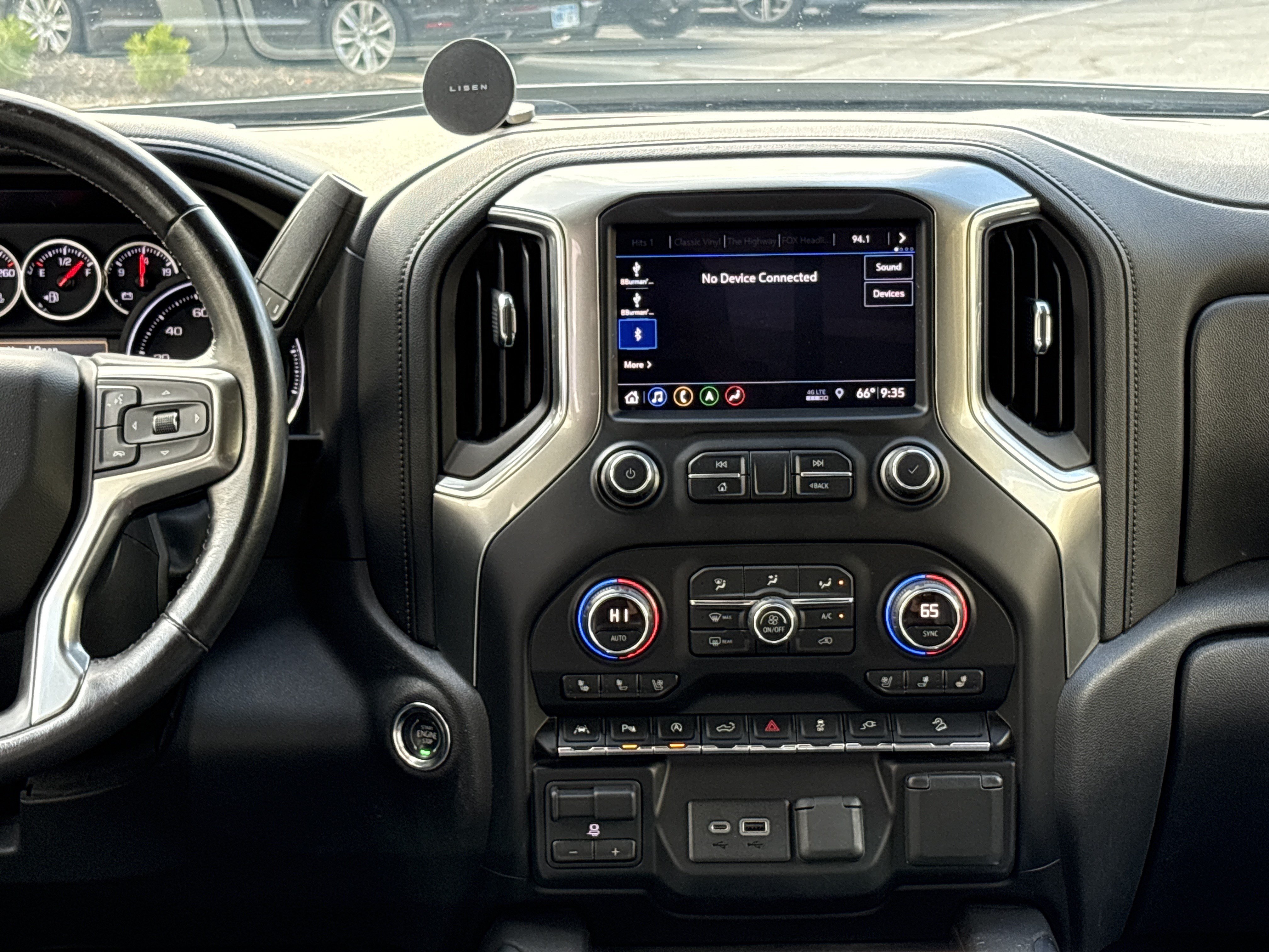Used 2019 Chevrolet Silverado 1500 LTZ w/ LTZ Premium Package AWD/4WD image 29