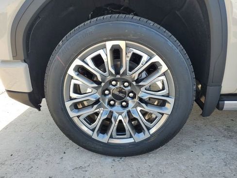 New 2026 GMC Sierra 1500 Denali Ultimate AWD/4WD image 6