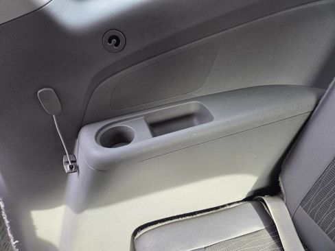 Used 2015 Chevrolet Traverse LS image 15