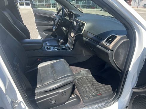Used 2016 Jeep Grand Cherokee Limited image 20