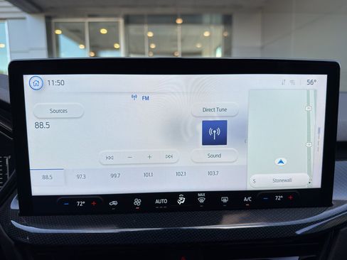 Used 2024 Ford Escape ST-Line w/ Tech Pack #1 image 33