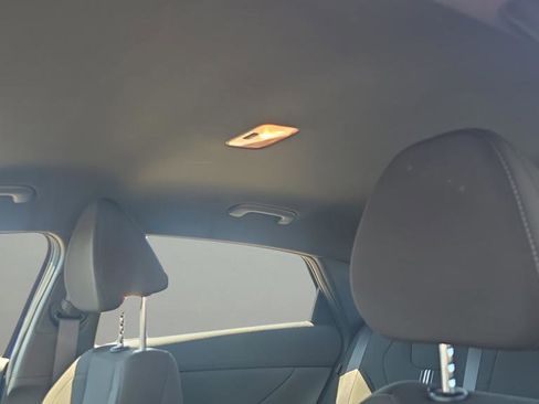 Certified 2025 Hyundai Elantra Sport FWD image 15