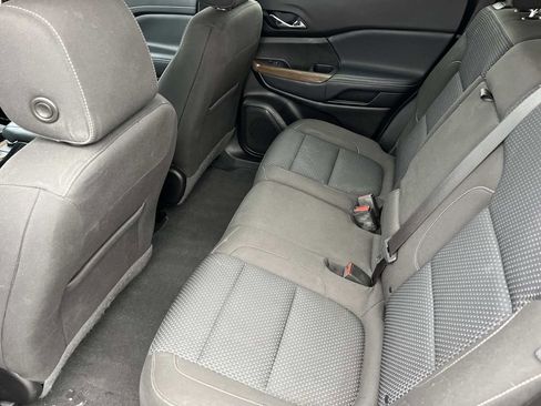 Used 2020 GMC Acadia SLE w/ Driver Convenience Package image 16