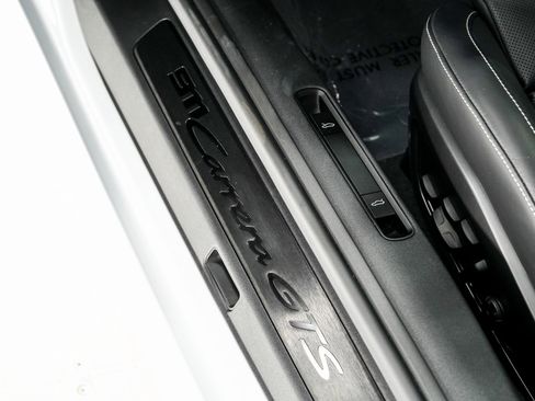 Used 2024 Porsche 911 Carrera GTS image 13