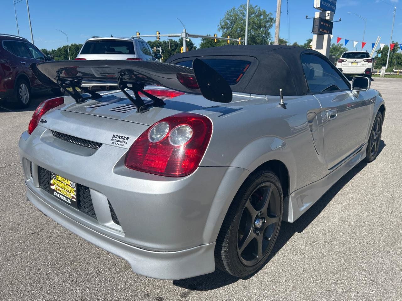 Used 2003 Toyota MR2 RWD image 5