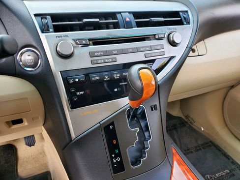 Used 2010 Lexus RX 350 2WD w/ Premium Pkg image 43