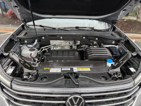 Used 2024 Volkswagen Atlas SE image 7
