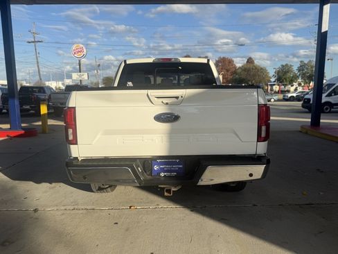 Used 2020 Ford F150 Lariat w/ Equipment Group 501A Mid image 4