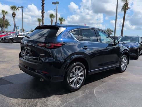 Used 2025 MAZDA CX-5 AWD 2.5 S w/ Premium Plus Pkg image 4