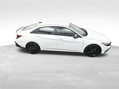 Certified 2026 Hyundai Elantra Sport FWD image 29